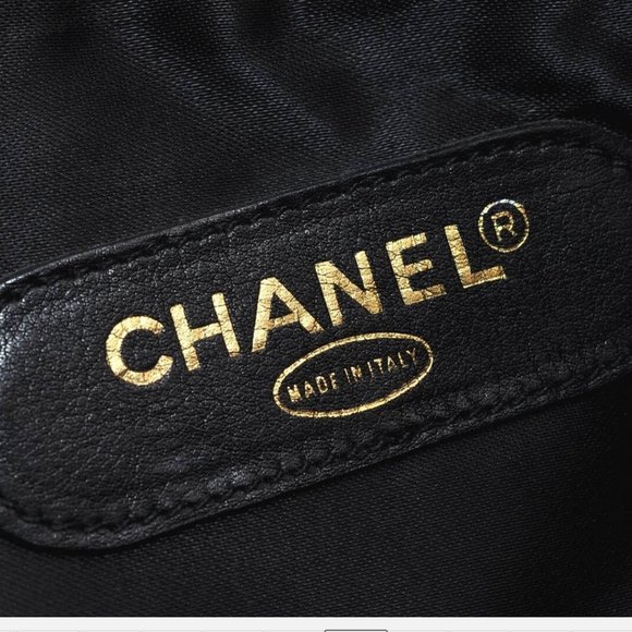 Auth CHANEL Patent Leather 2-Way Boston Travel Handbag Shoulder Bag Charm +Card - Picture 4 of 8